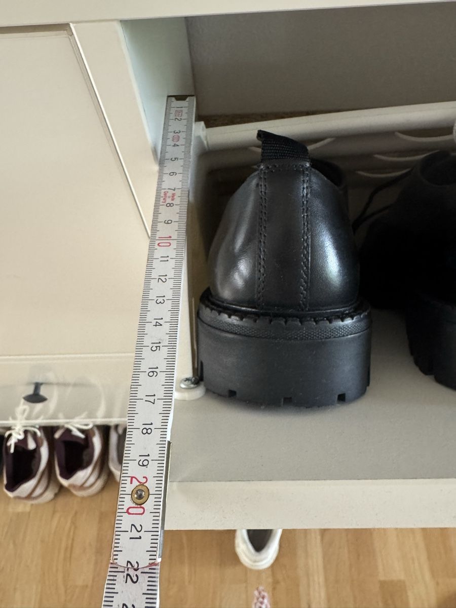 Cassettiere: Schuhschrank von IKEA - weiss, mit vier Kippfächern – Usato da Aarau venduto da faXse 7