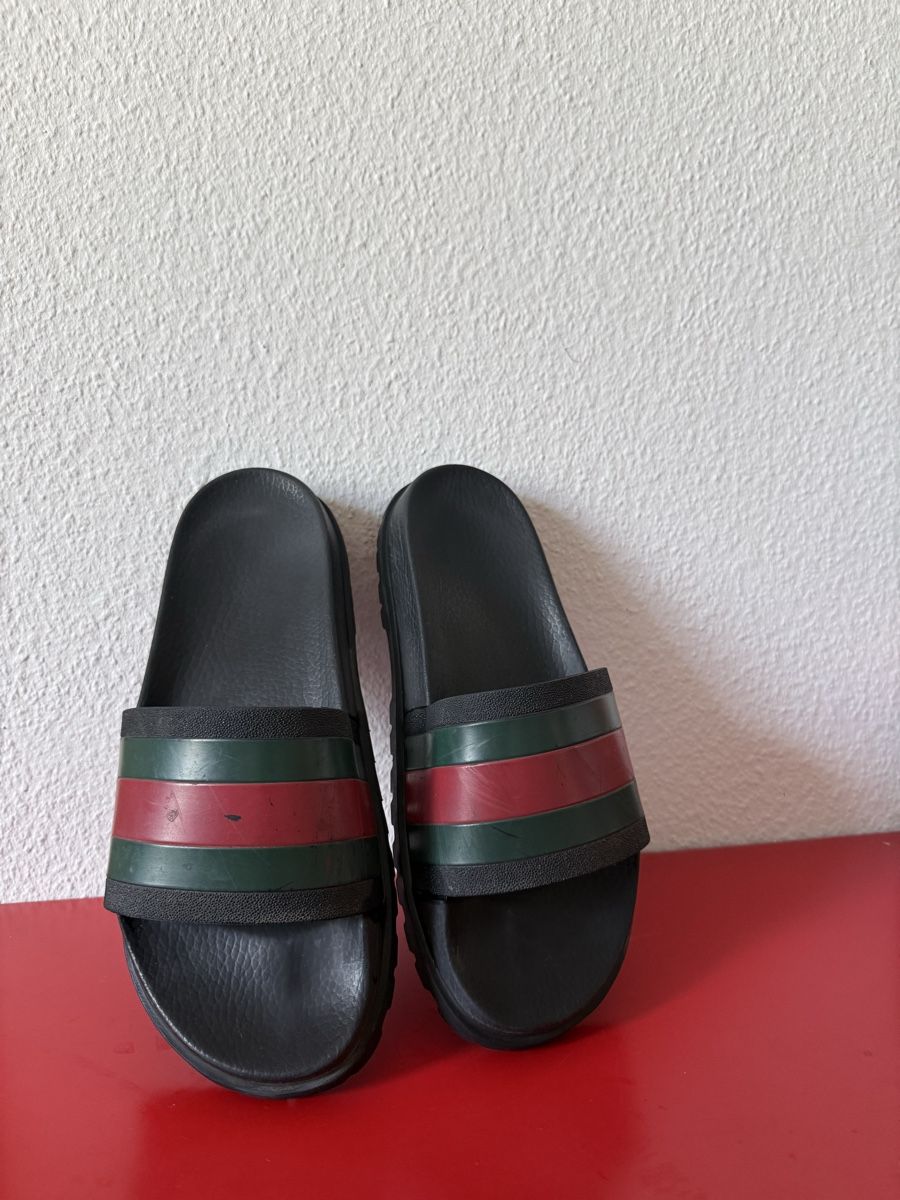 Scarpe da uomo: Gucci Men's slide sandal with Web  – Usato da Richterswil venduto da aop_2c2r 1