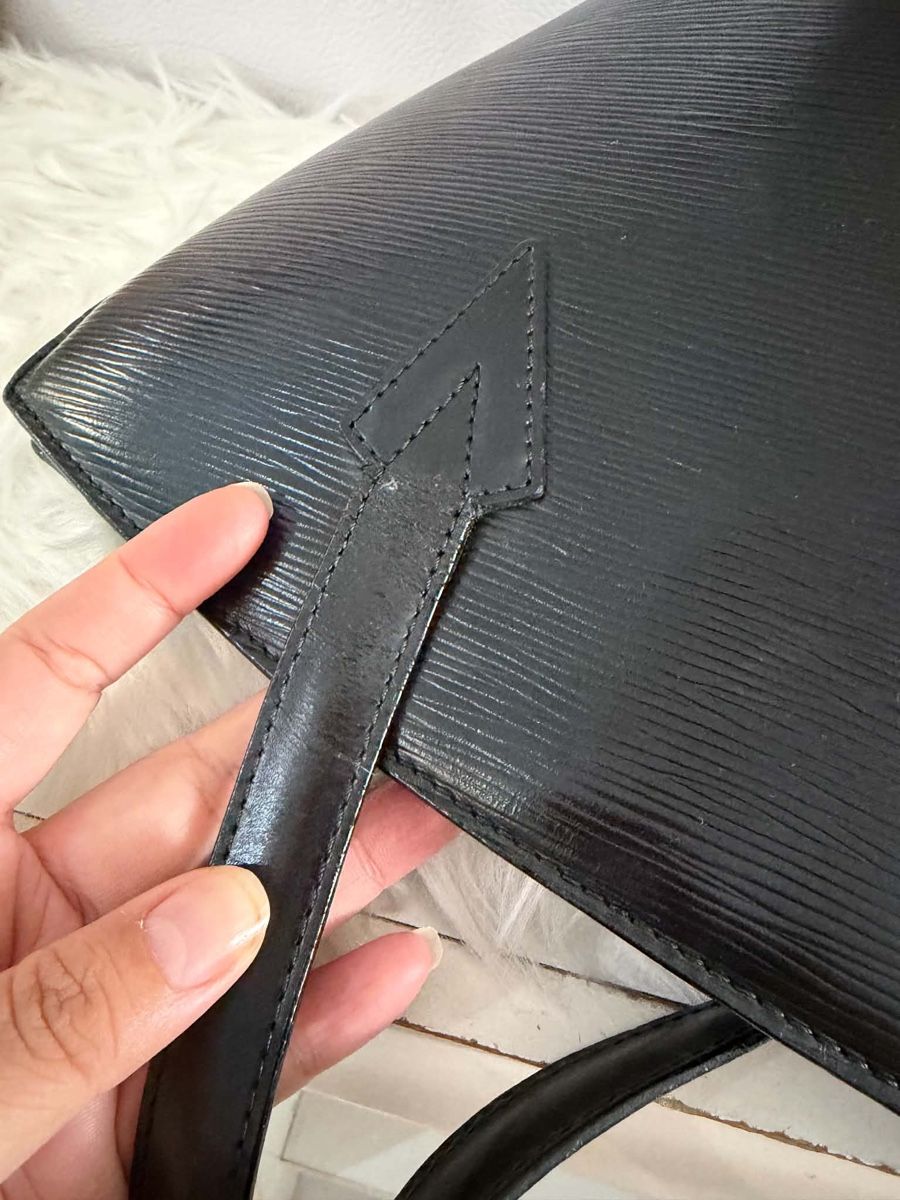 Louis Vuitton Sacs femmes: Louis Vuitton Saint Jacques Handtasche Epi  – D'occasion à Buch am Irchel par Pukpan_99 4