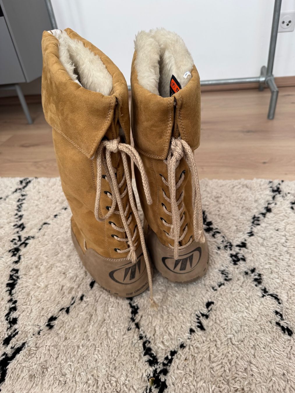 Moon Boot Scarpe da uomo: Original Tecnica Moon Boots Winterstiefel – Usato da Buchs ZH venduto da crazyhandbaggirl123 6