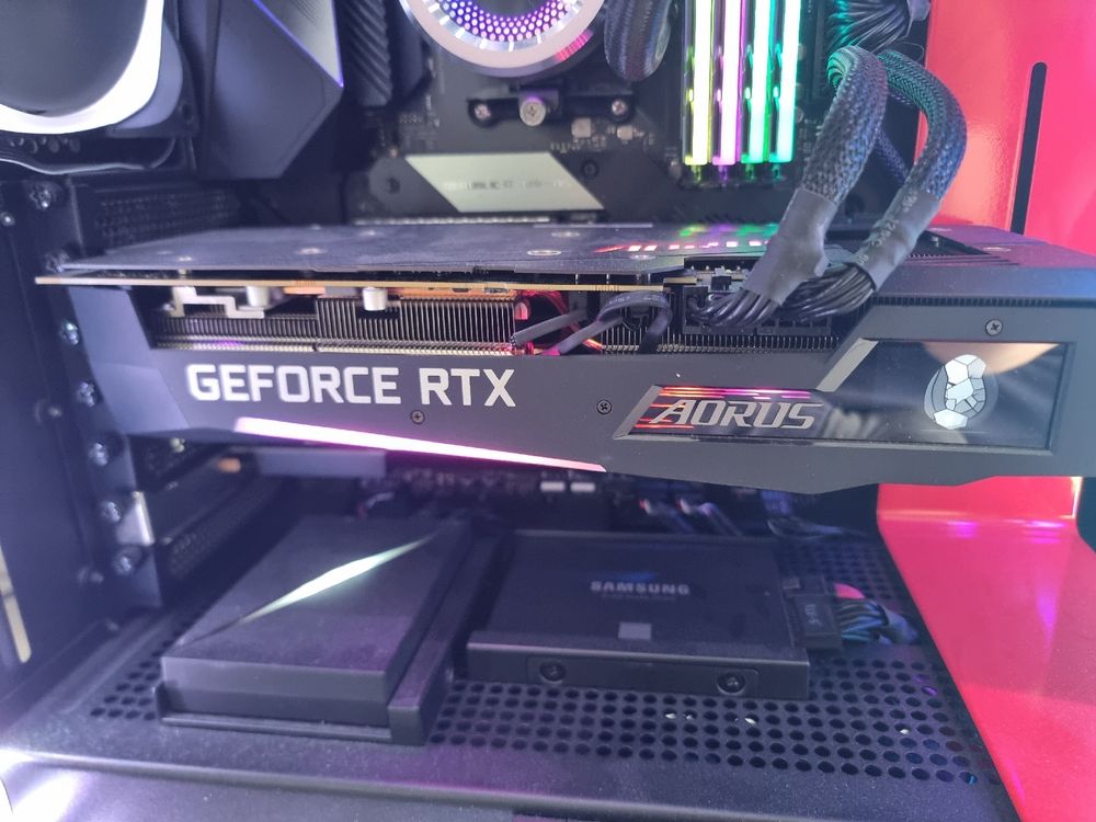 NVIDIA Aorus Geforce RTX 3070 Master - RGB Animation Screen (Gebraucht ...