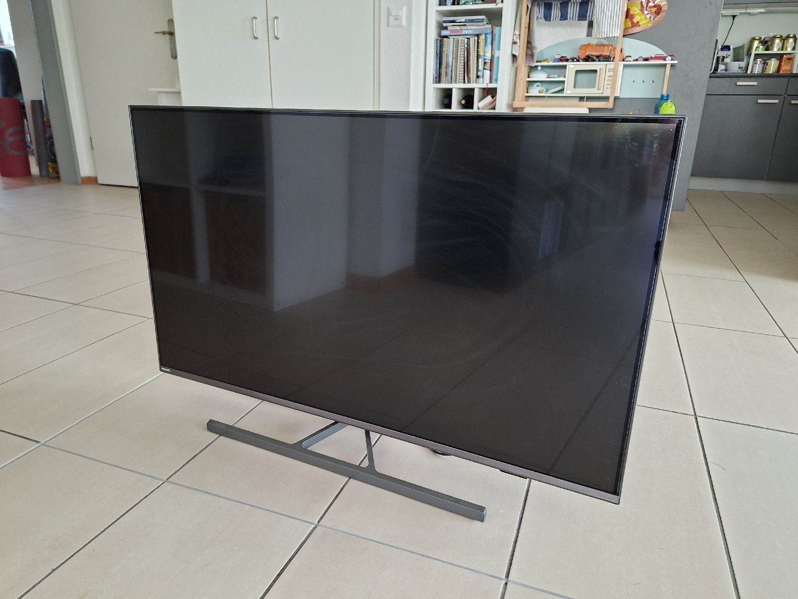 Philips Fernseher: Philips The One 4K UHD LED – Gebraucht aus Liestal von chr_8hyw