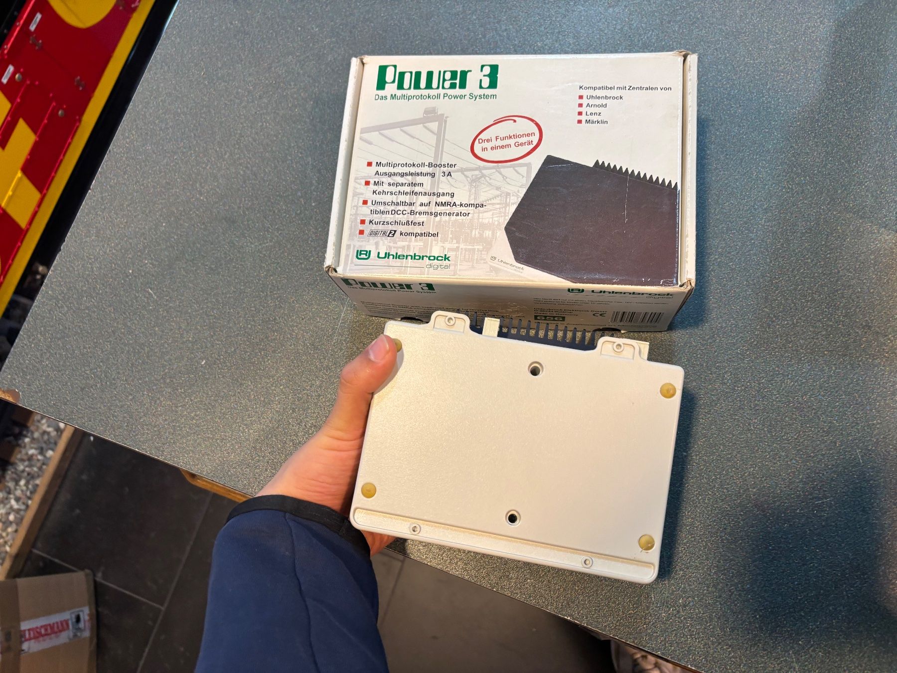Uhlenbrock Modellini di ferrovie: Uhlenbrock digital 656 POWER 3 Multiprotokoll Power System – Usato da Chiasso venduto da Carrara-Modellismo 5