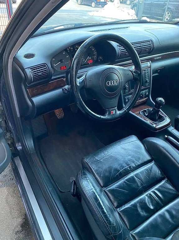 Autos: Schlachte Audi S4 B5  – D'occasion à Madetswil par maucad 2