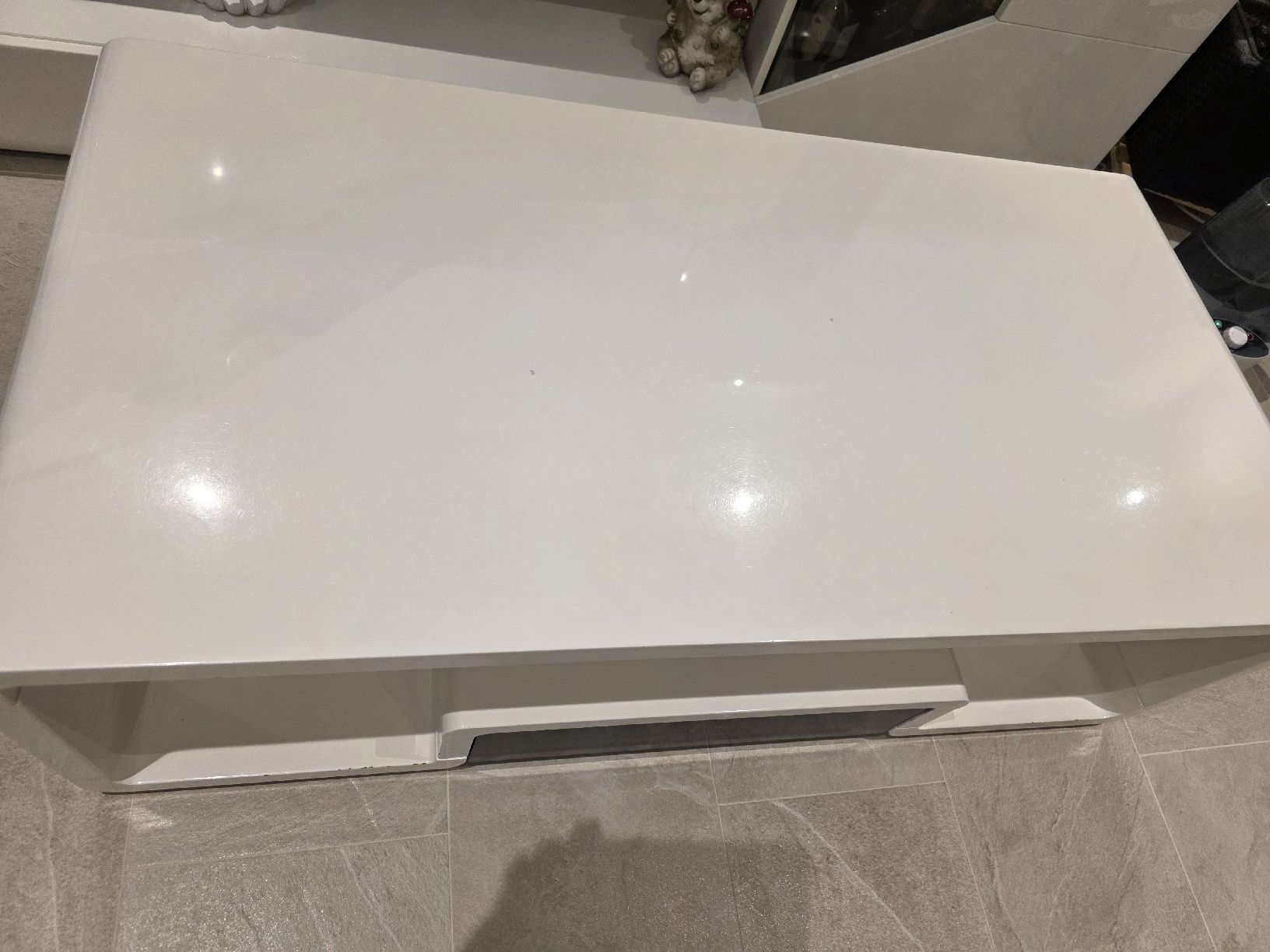 Conforama Tische: Weisser Design Couchtisch mit Schublade – Gebraucht aus Toffen von ver_x68f 1