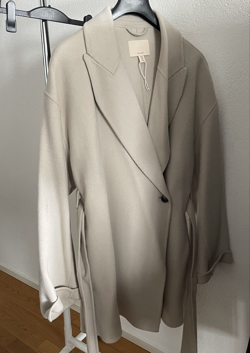 H&M Cappotti: Wollmantel H&M Selection M/L Creme Bindegürtel – Nuovo (secondo la descrizione) da Zug venduto da oldnewnew