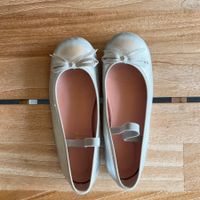 Ballerinas Silber Grösse 33 guter Zustand