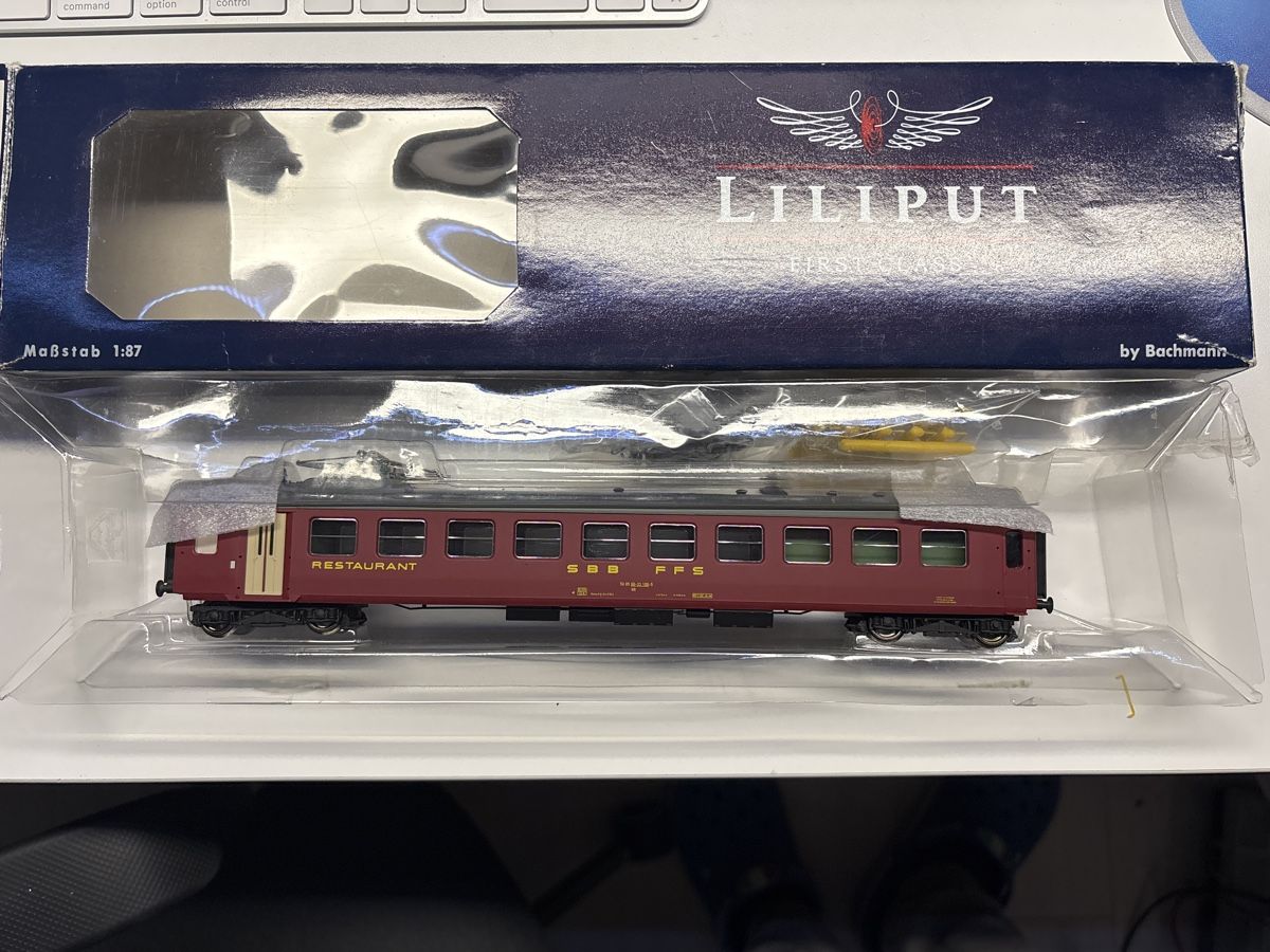 Liliput Modelleisenbahnen: Liliput L387504 SBB Speisewagen – Neu (gemäss Beschreibung) aus Rothenburg von Vanzonk