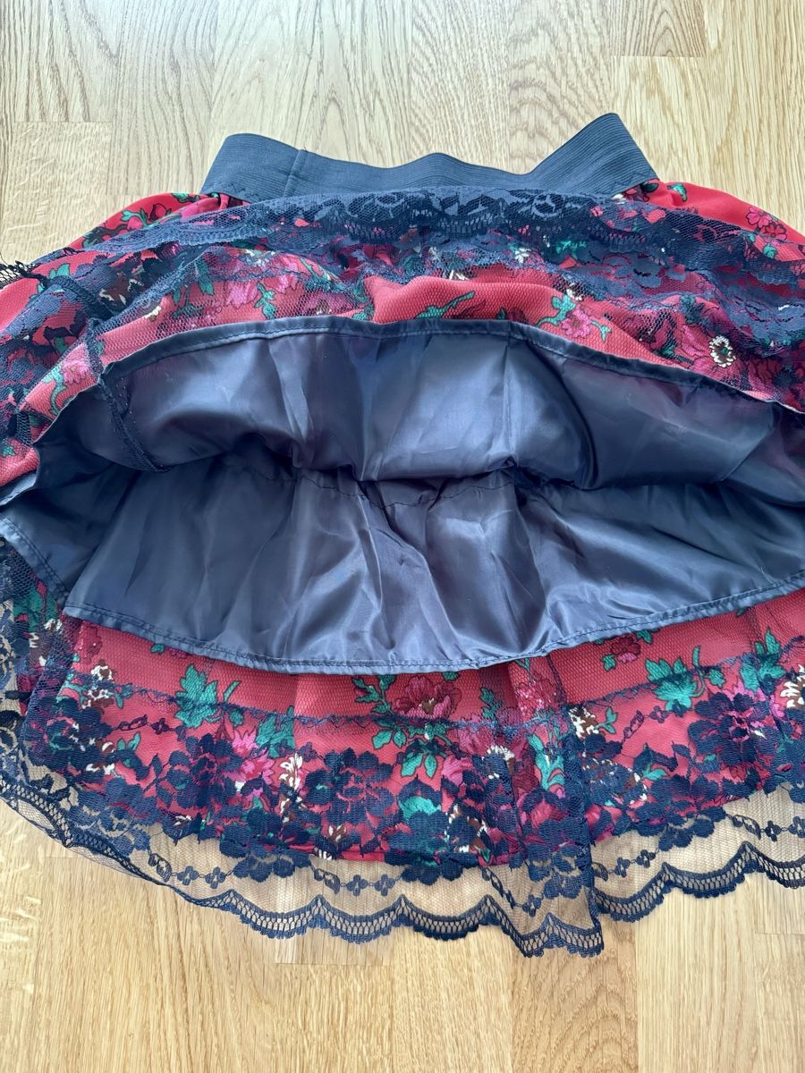 Gonne: Folk skirt Polish Poland – Usato da Zürich venduto da pulapula 2