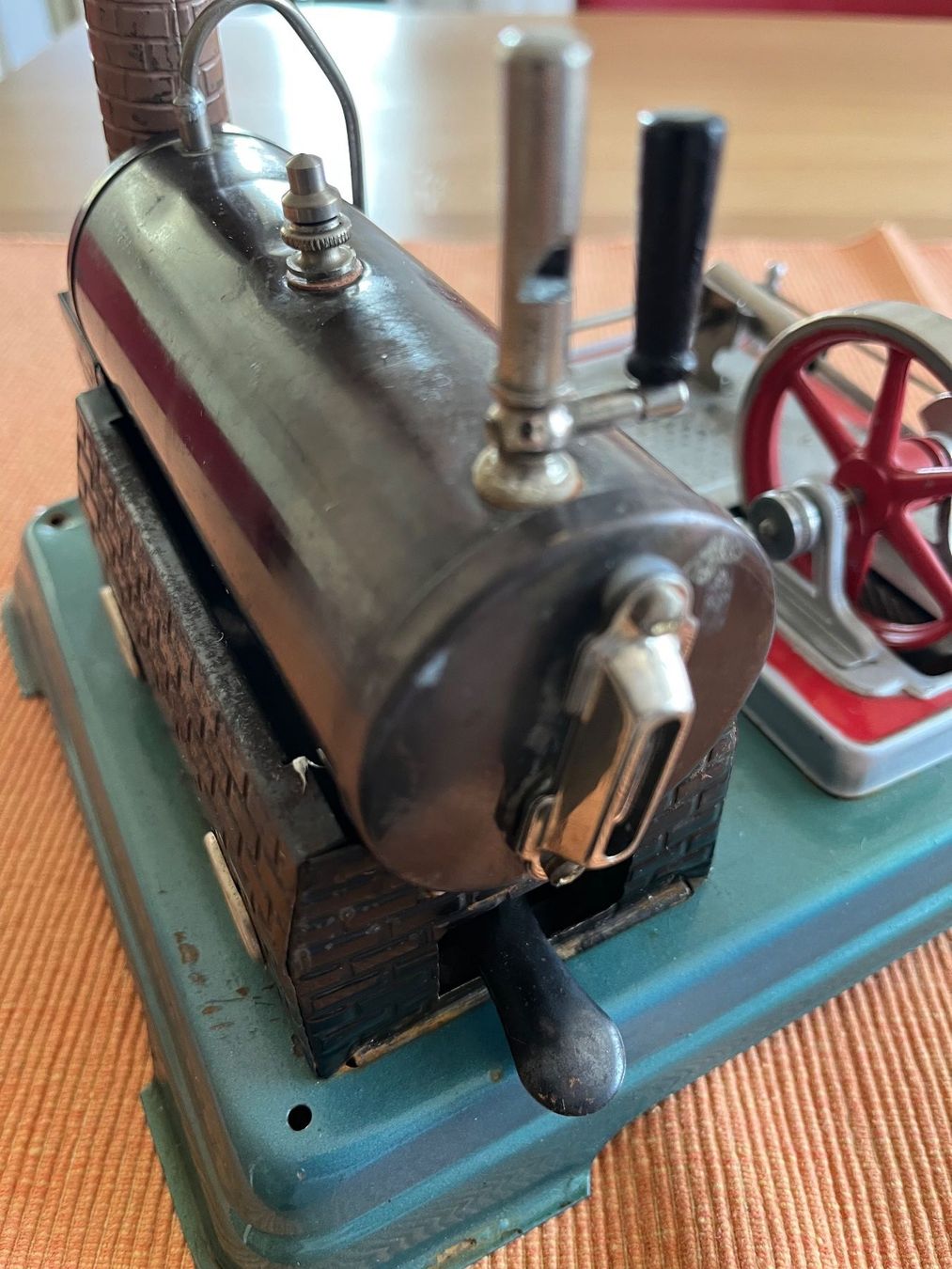 Wilesco Modellbausätze & Standmodelle: Dampfmaschine – Gebraucht aus Romanshorn von Paplo7 1
