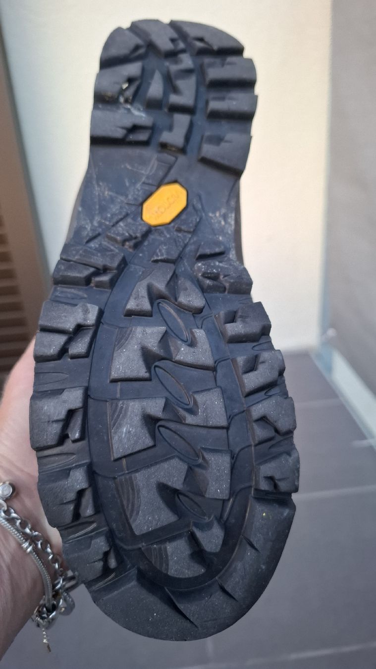 Meindl Scarpe da uomo: Wanderschuhe  – Usato da Rossrüti venduto da gel_wq2q 4