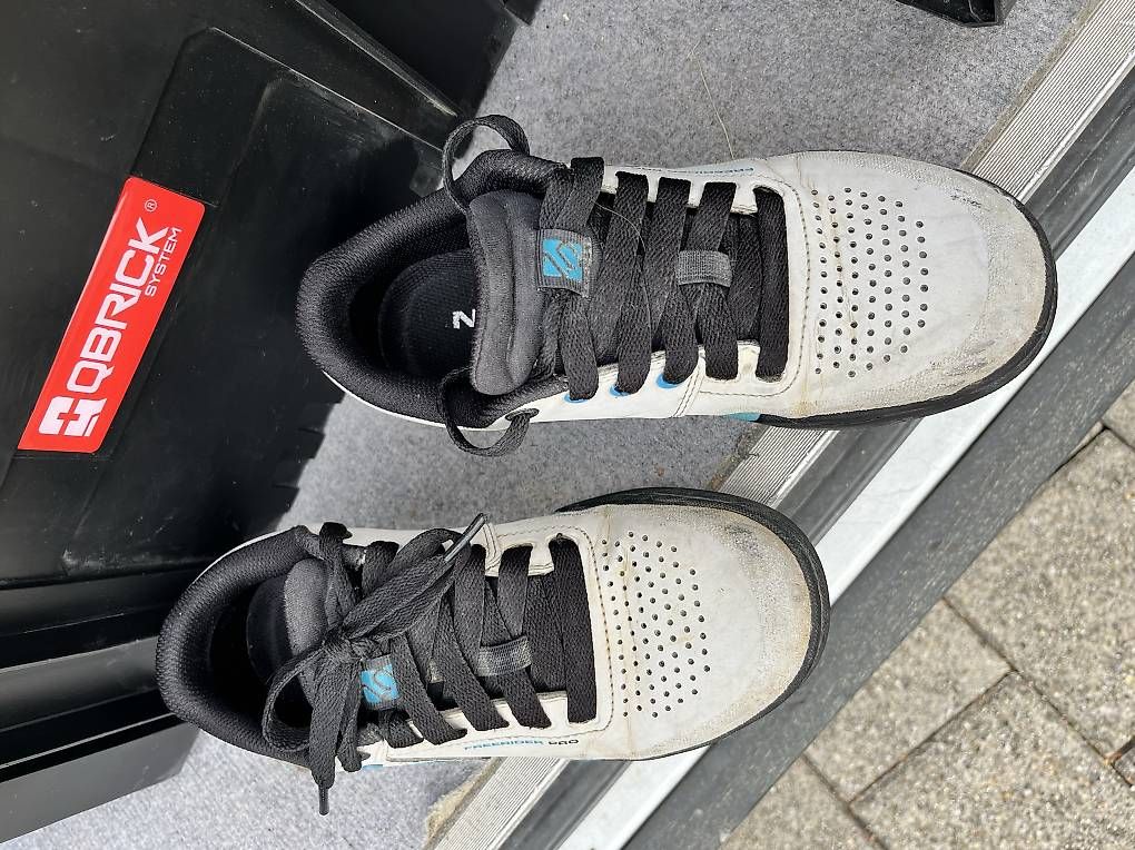 Scarpe da uomo: Five Ten Freeride Pro – Usato da Hombrechtikon venduto da Sziliair 1
