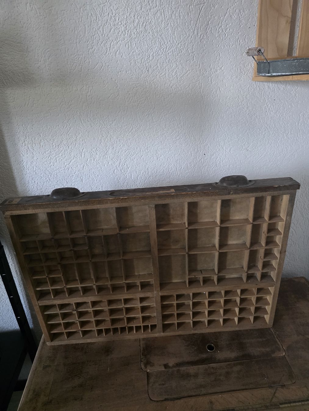 Articoli in legno: Setzkasten Holz gebraucht 66cm Lang – Usato da Olten venduto da Prinzenstyle
