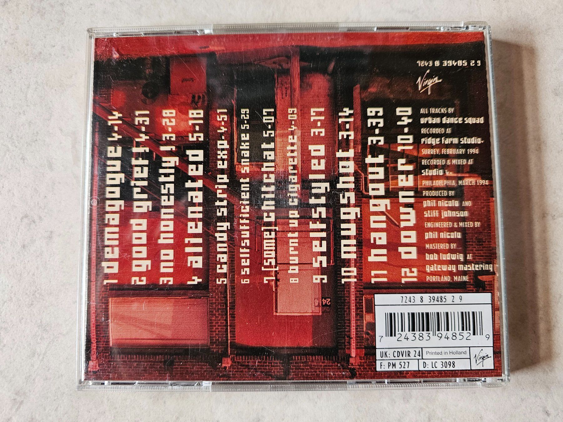 CD: Urban Dance Squad  -  Persona non Grata – Usato da Schneisingen venduto da backstore24 1