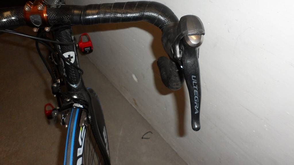 Velos: Super Vollcarbon Rennvelo – Gebraucht aus Effretikon von Renbrun 3