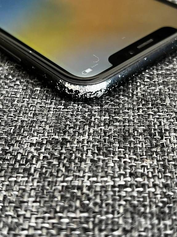 Telefoni cellulari / Smartphones: iPhone XR 64 Go Noir – Usato da Lausanne venduto da rom_fn9y 2