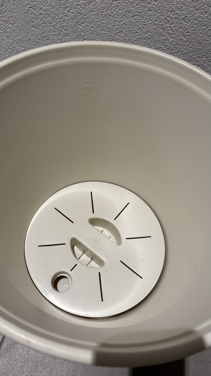 Ikea Vasi per fiori: Cache-pots IKEA PS Thomas Sandell blanc sur roulettes – Usato da Lausanne venduto da Global.P 3