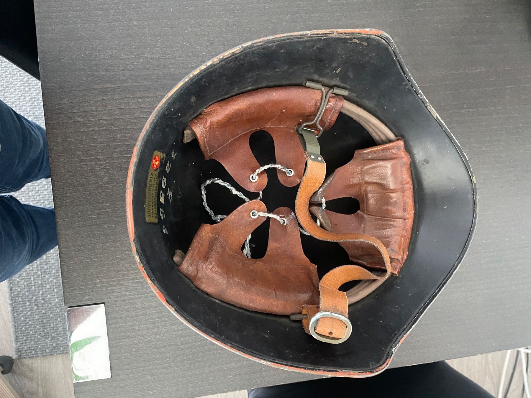 Uniformi & Effetti personali: Blauer Stahlhelm – Usato da Wallisellen venduto da Casanna56 2