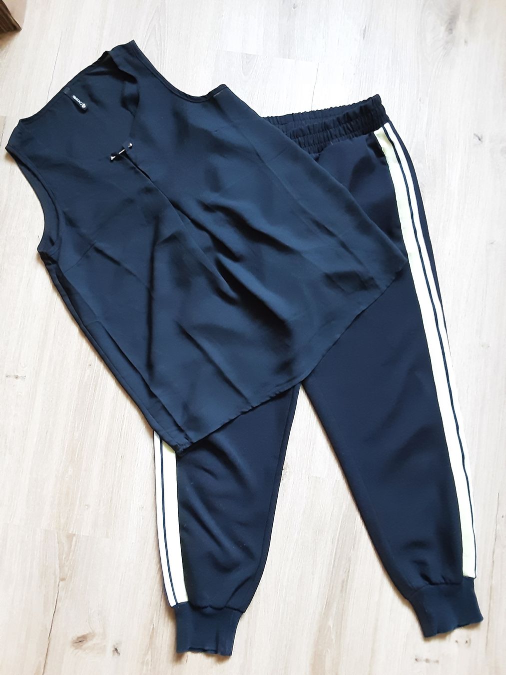 Lots de vêtements: Kleiderpaket Gr. S – D'occasion à Altdorf UR par Brandli 4