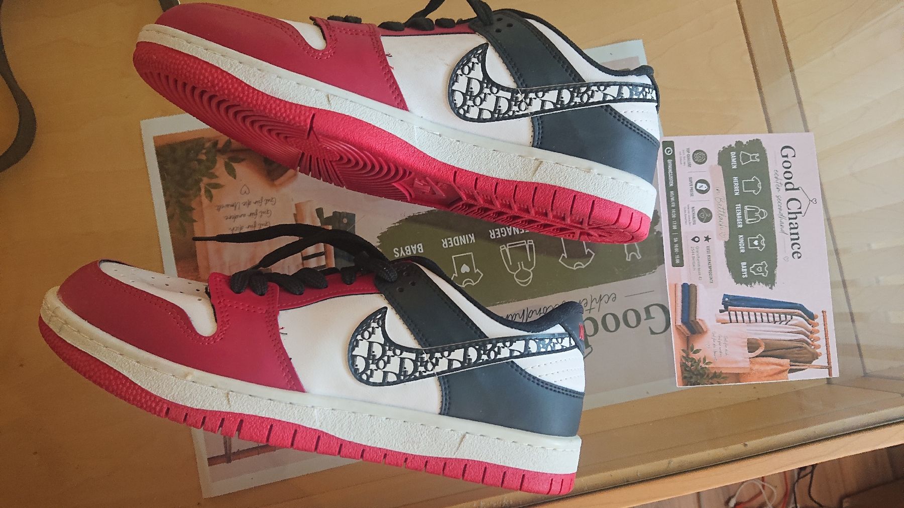 Nike Scarpe da uomo: Nike Air Dior - Gr 43 - NEU – Nuovo (secondo la descrizione) da Grenchen venduto da Zombiepolizist 1