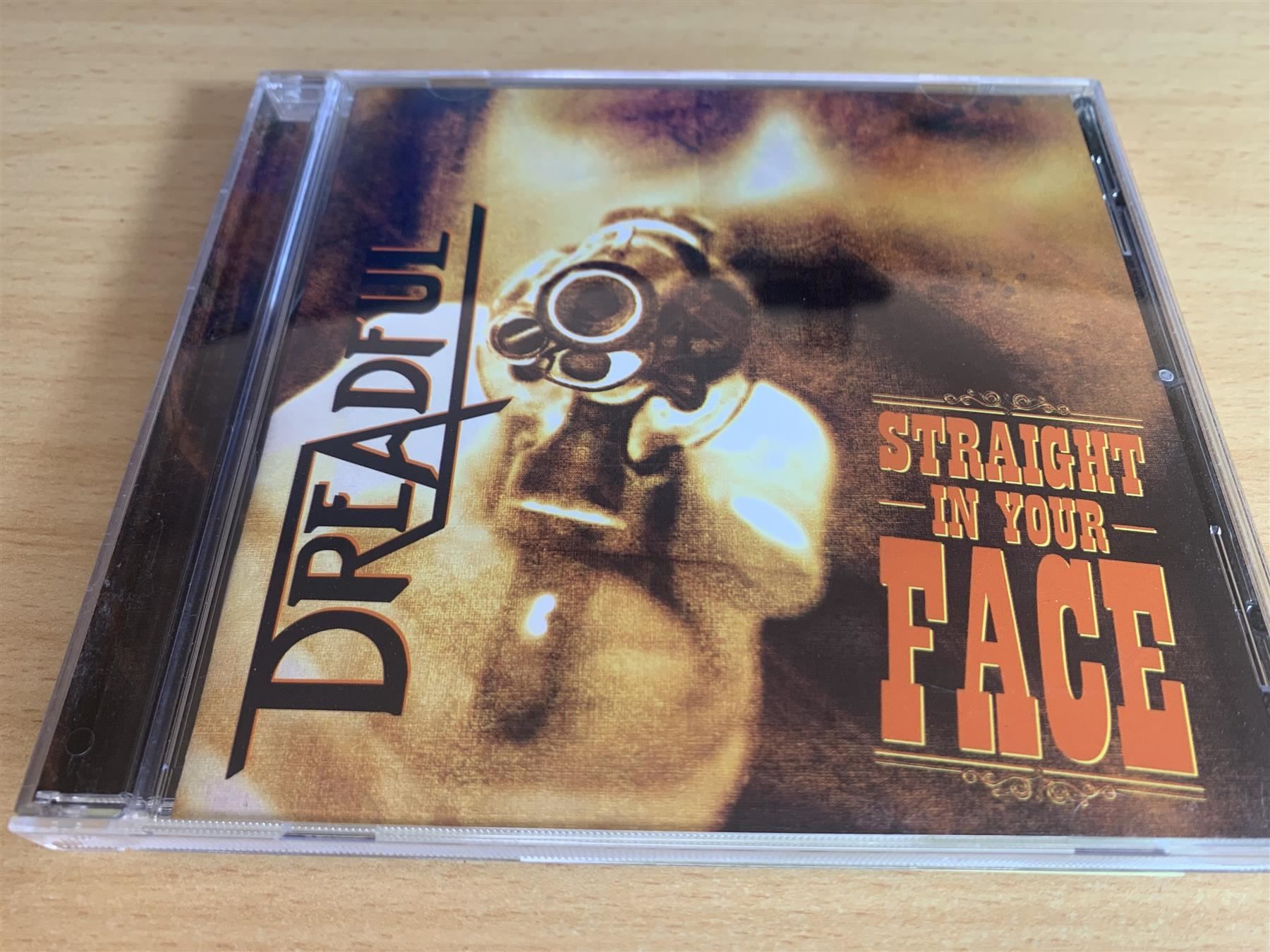 CD: Dreadful – Straight In Your Face – Usato da Rikon im Tösstal venduto da Alpenmutz