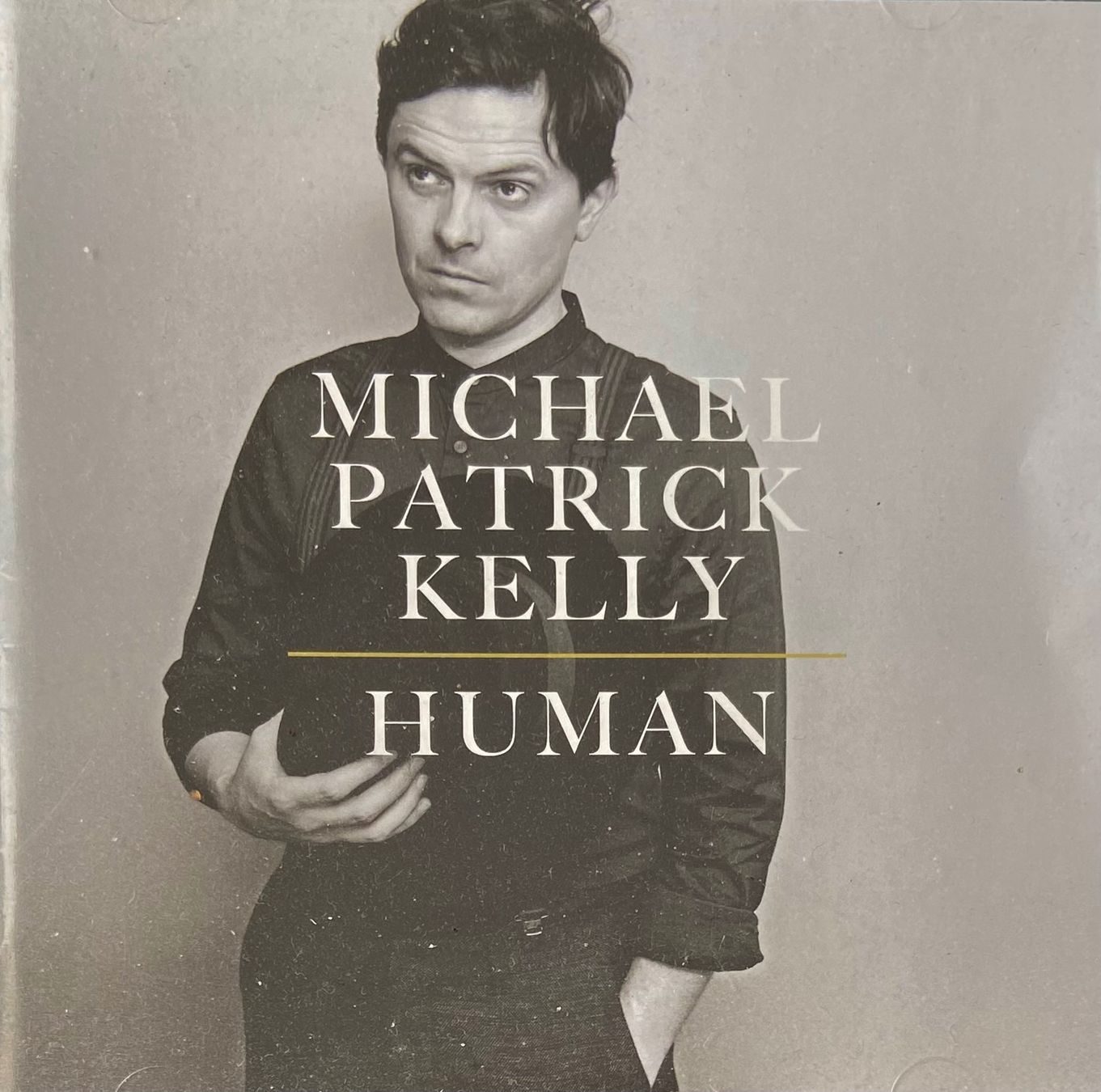 CDs: MICHAEL PATRICK KELLY CD HUMAN – D'occasion à Luzern par Lycka