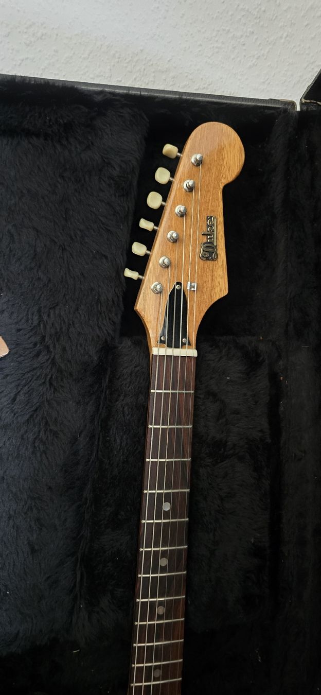 Musikinstrumente: Duke electric guitar sunburst – Gebraucht aus Meilen von Roobiedoobie 2