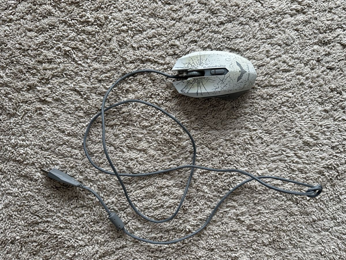 Mouse: LED Gaming Maus mit Kabel gebraucht – Usato da Hilterfingen venduto da jmrhrt