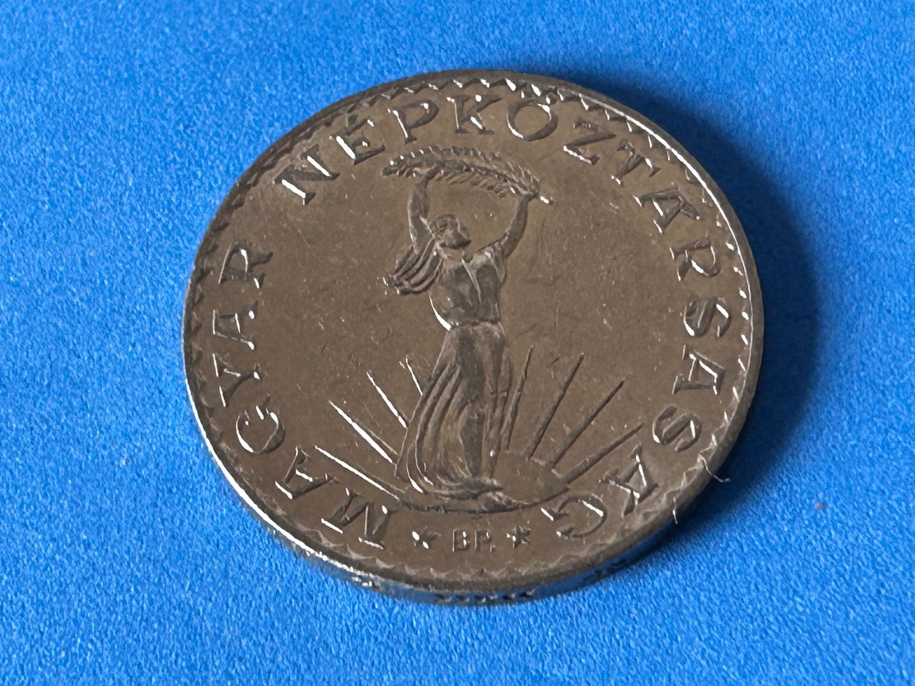 Tutti le monete: Hungary - 10 Forint 1972 – Usato da Corcelles NE venduto da AJKader 1