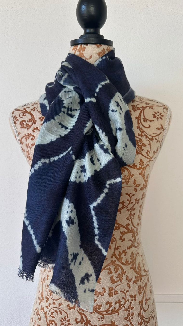 Foulard & Sciarpe: CACHEMIRE sciarpa RIBASSO DI PREZZO!! – Nuovo (secondo la descrizione) da Arzo venduto da Mima70 1