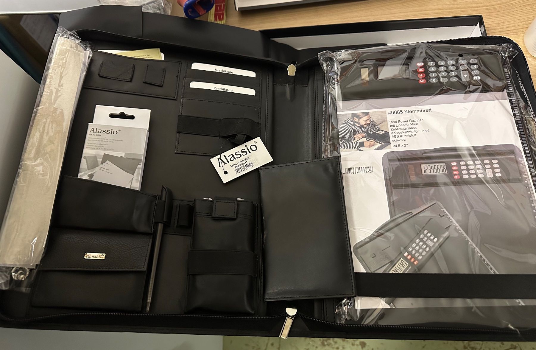 Koffer & Taschen: %neue Alassio Mappe aus Nappaleder – Neu und originalverpackt aus Necker von liq24 3