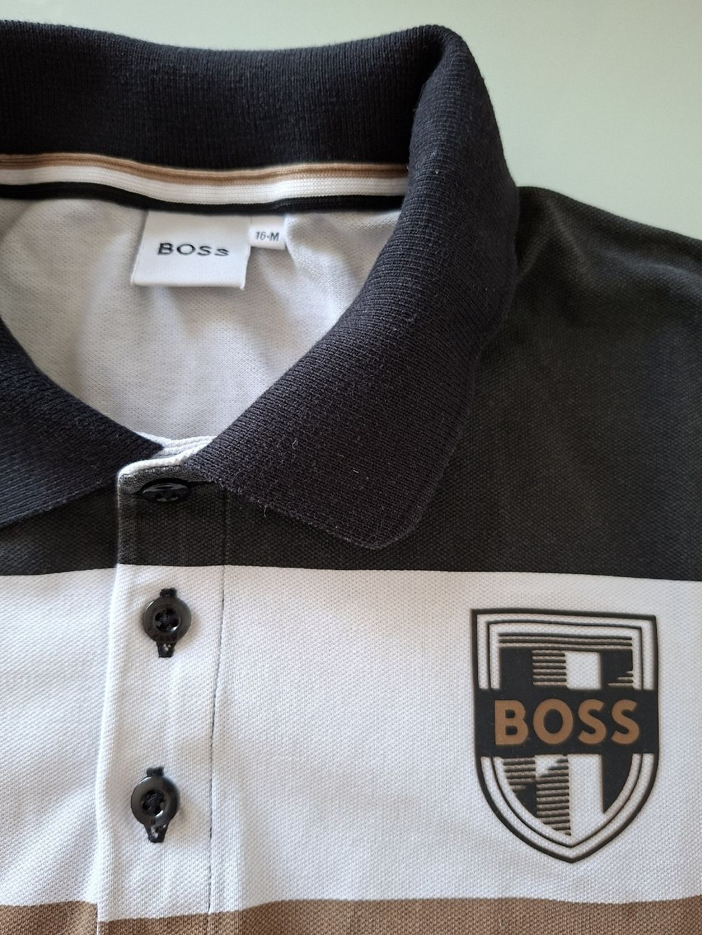 Hugo Boss Magliette Polo: Polo BOSS homme rayé multicolore, taille M, 16 – Usato da Renens VD venduto da ser_j2fn 3
