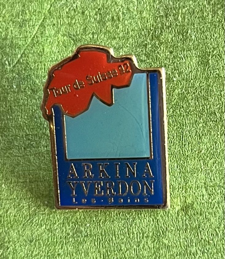 Placchette & Badge: Tour de Suisse Pin – Usato da Itingen venduto da Bebbi6569