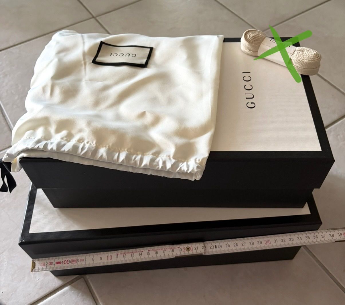 Gucci Herrenschuhe: GUCCI Boxen, Dustbag – Gebraucht aus Etoy von Diadefin 1