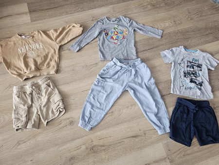 Kleiderpaket für Jungen, Grösse104