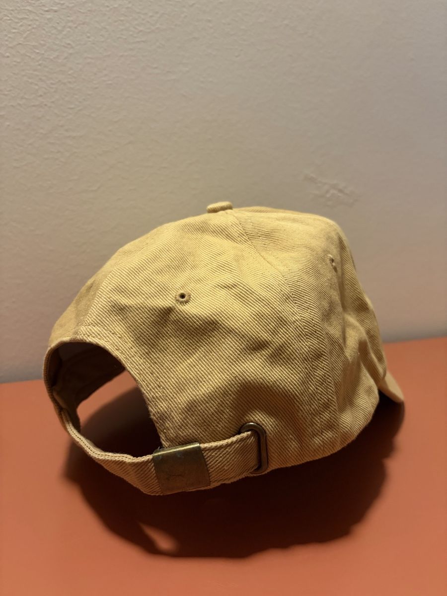 Copricapi, berretti & cappellini: Cappellino beige ROCCOBAROCCO – Usato da Lugaggia venduto da smy_d269 2