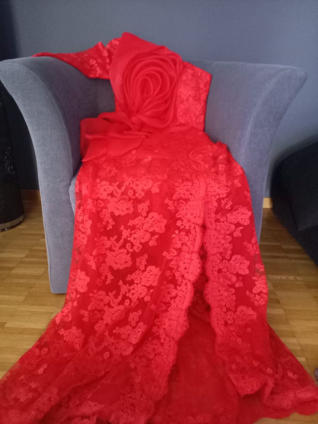 Kleider: Abendkleid Gr.M – Gebraucht aus Stäfa von krp54
