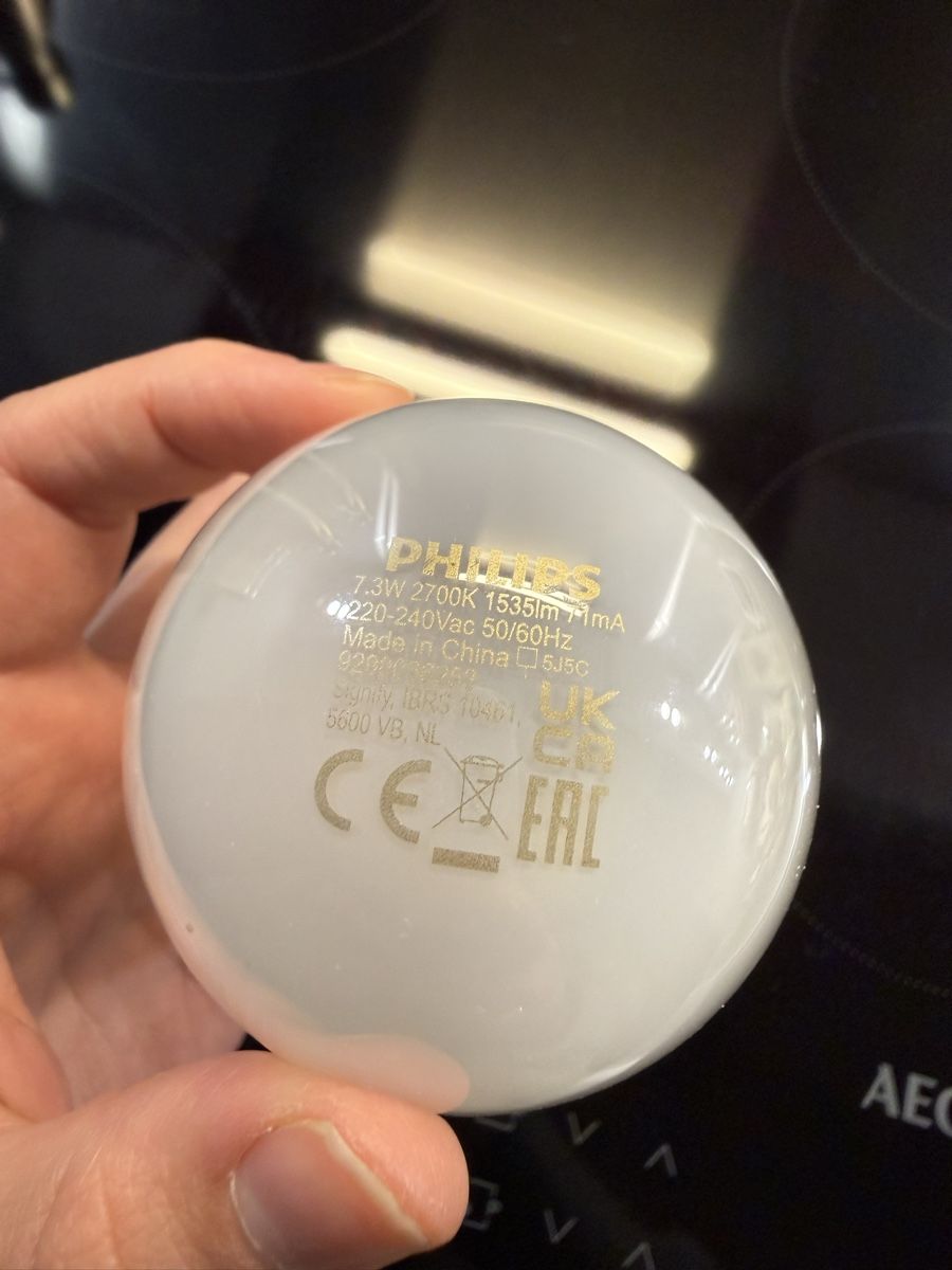 Philips Lampes: Philips LED Lämpchen E27 Warmweiss 3er Pack Neu – Neuf avec emballage d'origine à Langenthal par vik_v5ml 4