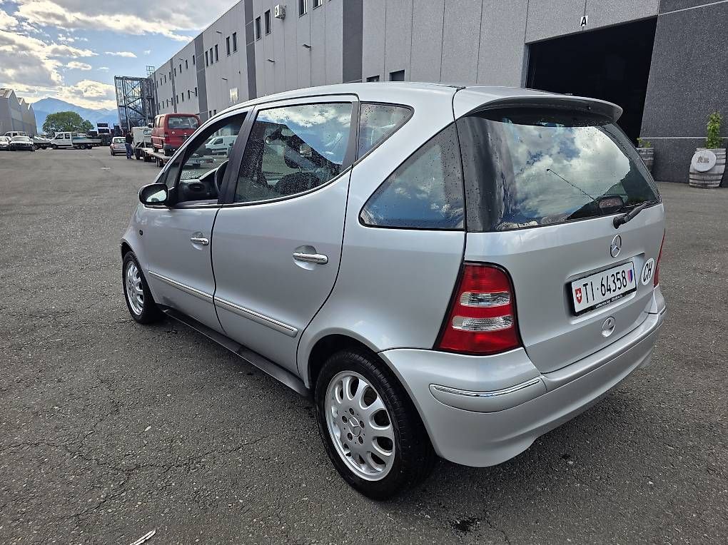 Automobili: Mercedes A160 Automatica  – Usato da Cadenazzo venduto da LuismacchineSagl 2