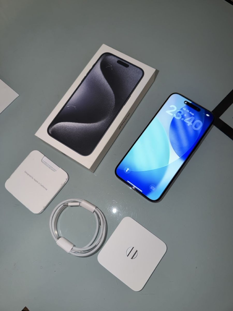 Apple Portables: Iphone 15 Pro Max - 256GB – Neuf (Voir description) à Gossau SG par dad_nqv6 6