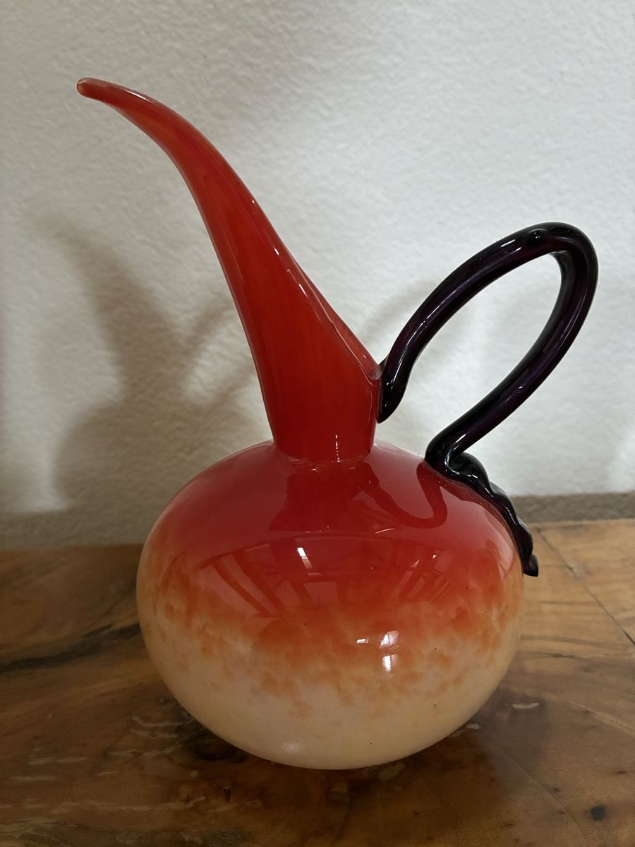 Caraffe: Antique orange carafe – Usato da Zürich venduto da BobJones