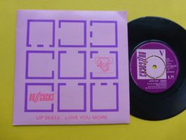 Buzzcocks – Love You More