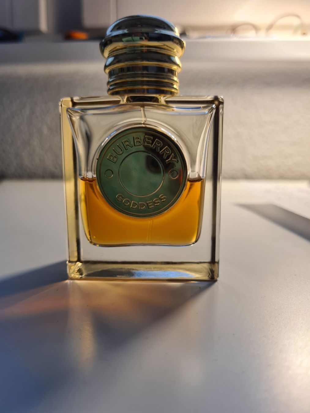 Burberry Profumi & Eau de Toilette: Burberry goddes ca 25ml edp – Usato da Oberlunkhofen venduto da Kupferhexe 1