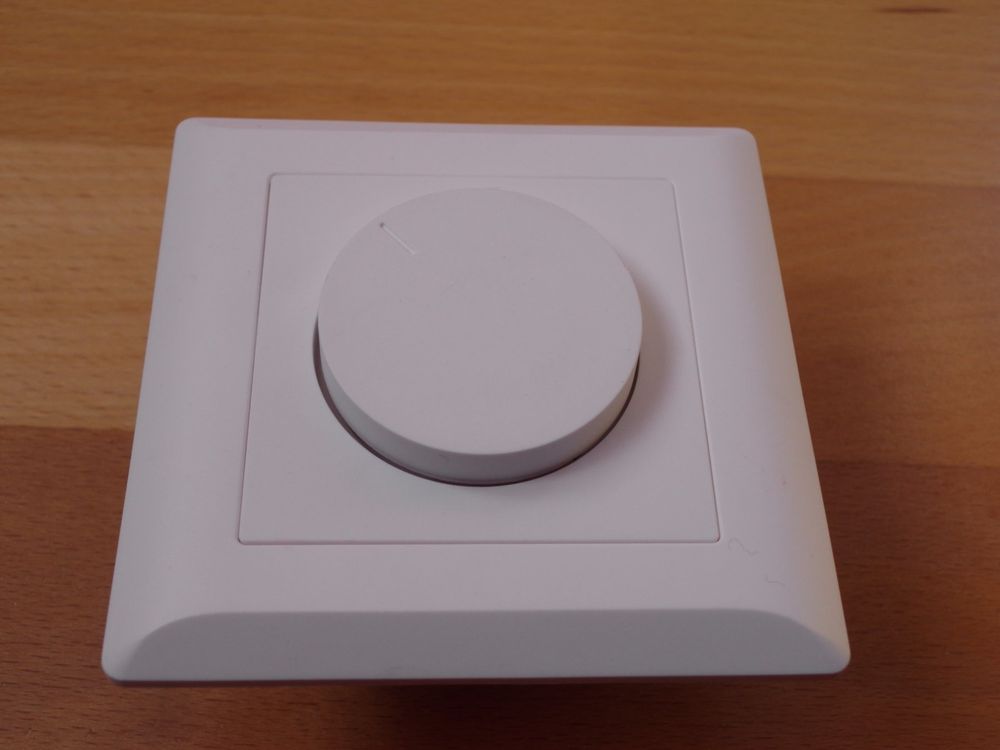 Hager Dreh Dimmer Lichtschalter Kalysto neuwertig weiss Kaufen auf