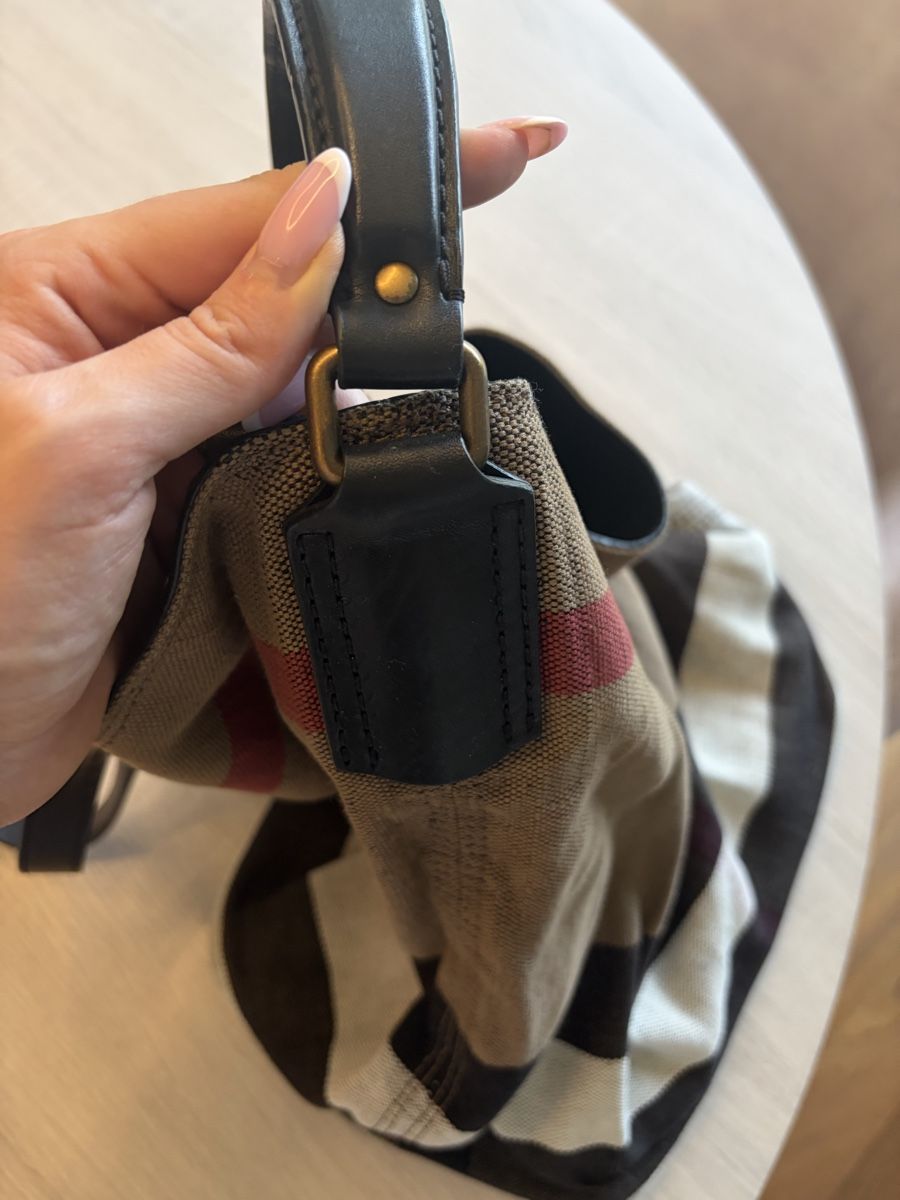 Burberry Borse da donna: Burberry Beuteltasche – Usato da Zürich venduto da StavesBest 3