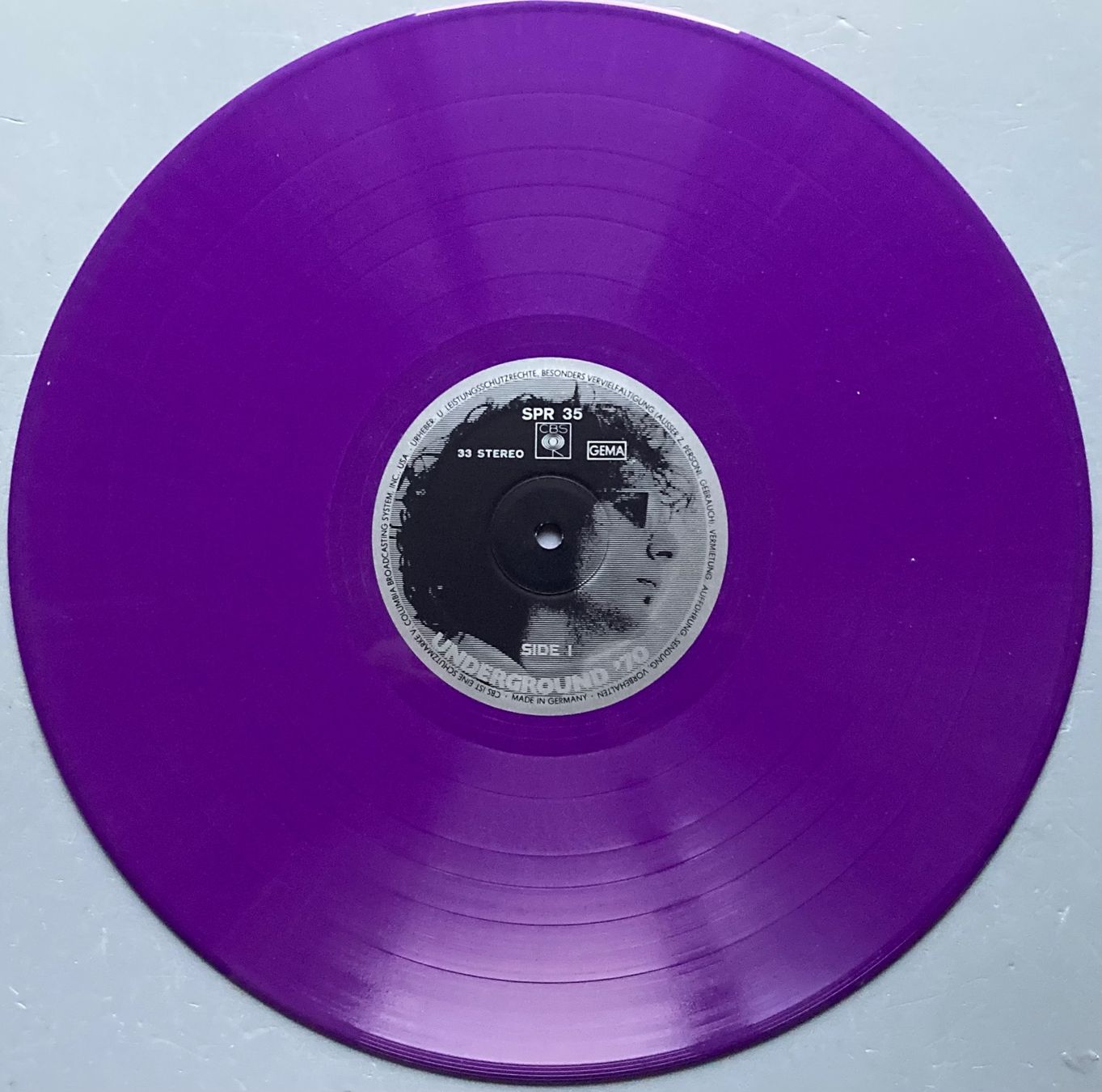 Dischi in vinile: DIVERS ARTISTES - UNDERGROUND '70 – Usato da Poliez-Pittet venduto da Newtown-Records 3