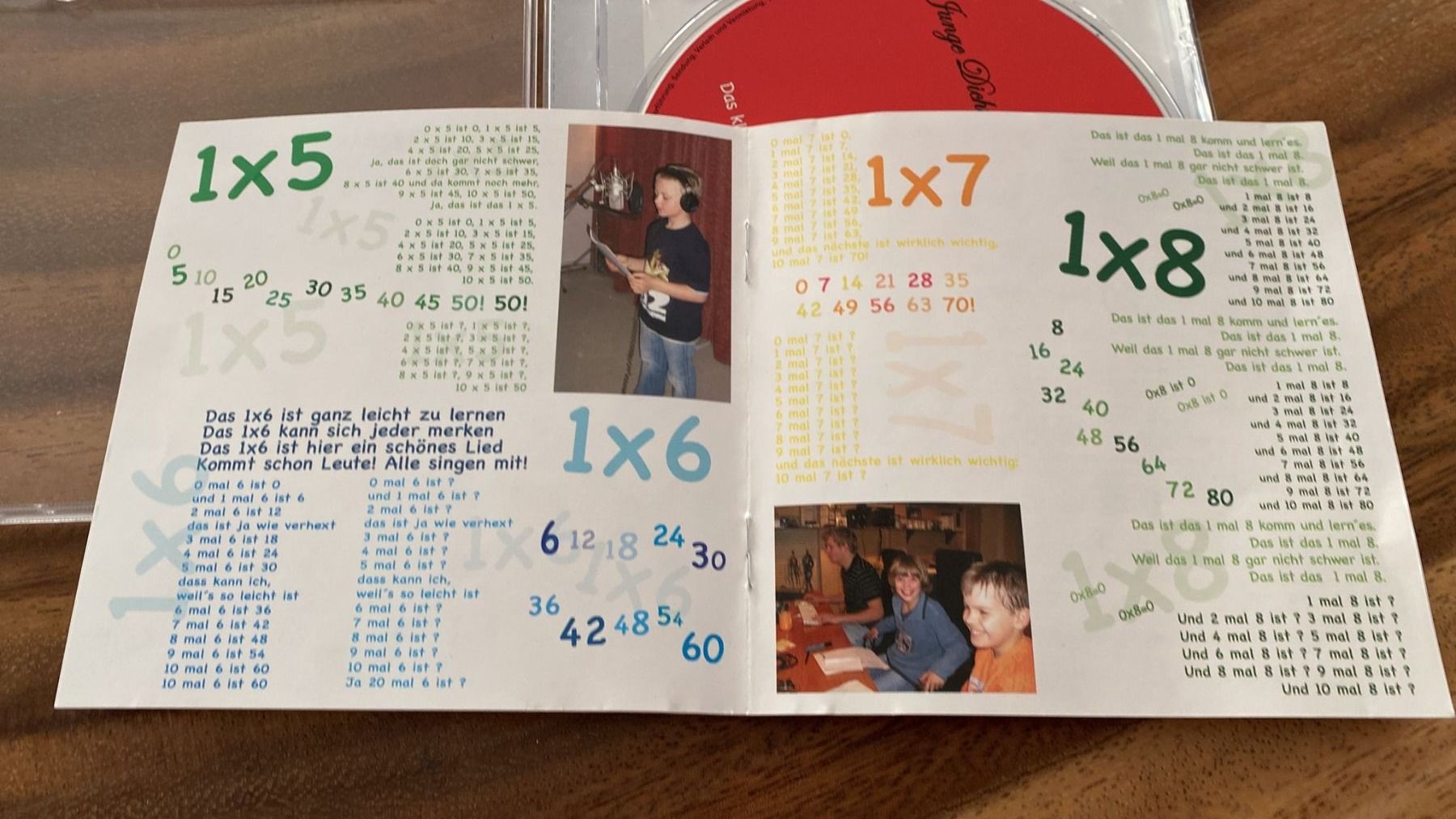 CDs: das Kleine ein mal eins singend lernen - CD - Lern Lieder – Gebraucht aus Dagmersellen von Arcticsnow2017 2