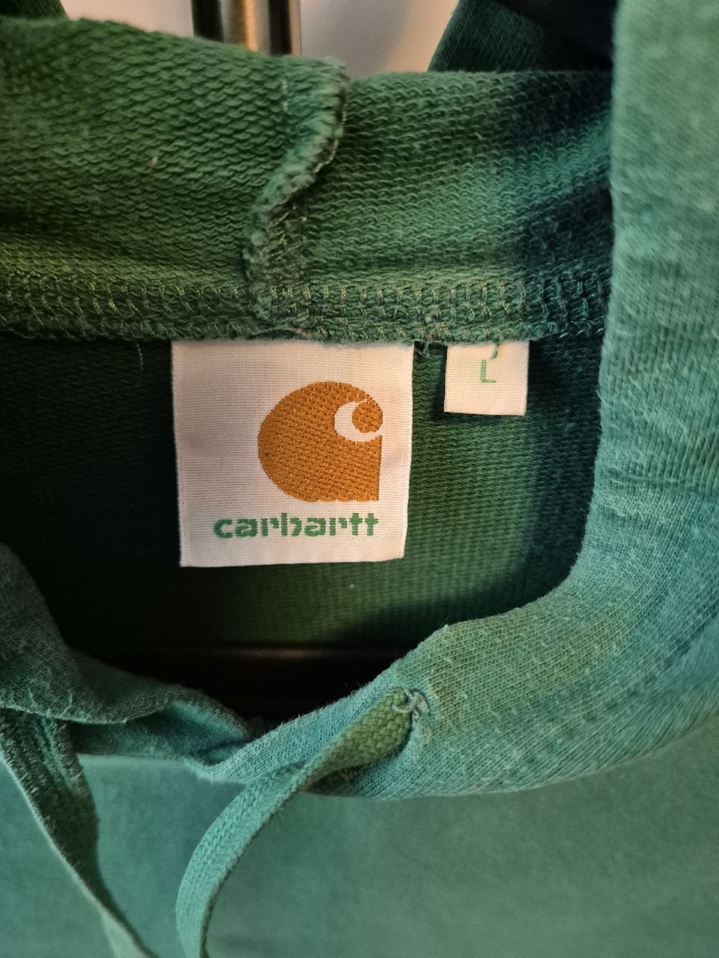 Carhartt Maglioni & Felpe: Gratis Versand Carhartt Kapuzenpullover grün Grösse L – Usato da Schachen LU venduto da emotionblur 2