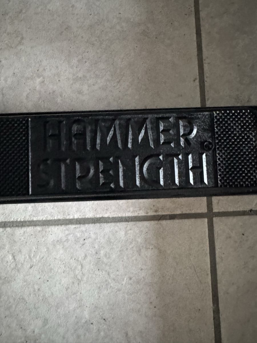 Hometrainer: Hammer Strength Ground Base Squat/High Pull-Top Zustand! – Usato da St. Margrethen SG venduto da taf_alb 1