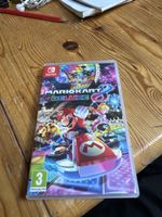 Nintendo Switch Mario Kart 8 Deluxe Spiel neuwertig
